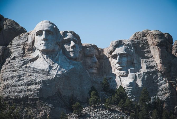 A história do Monte Rushmore: rostos de presidentes dos EUA na montanha
