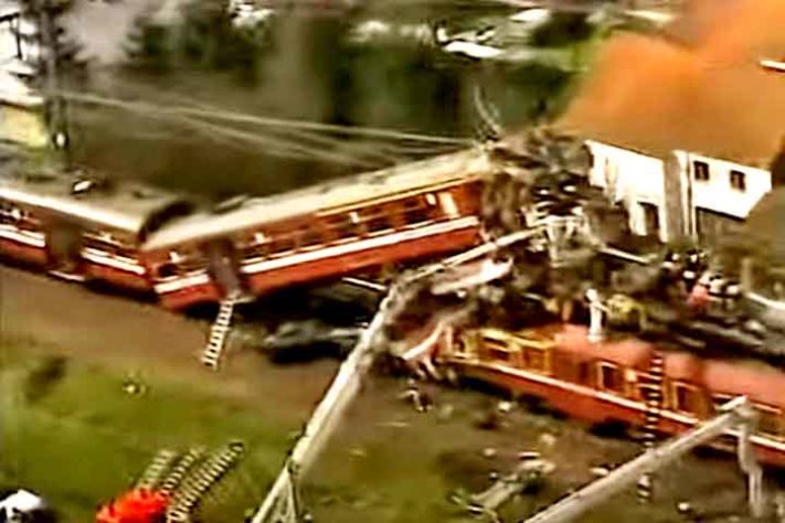 O acidente ferroviário de Buizingen - Relembre 12 acidentes ferroviários impressionantes! 