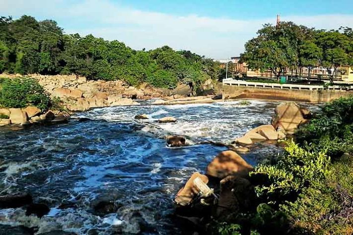 Rio Tietê em Salto - Rio Tietê, São Paulo 