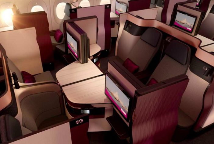 Avião da Qatar Airways - interior