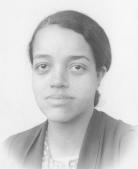 Durante sua carreira, ela foi essencial para a transição da computação manual para a automação, aprendendo e ensinando a linguagem de programação FORTRAN, tornando-se uma especialista em computação.