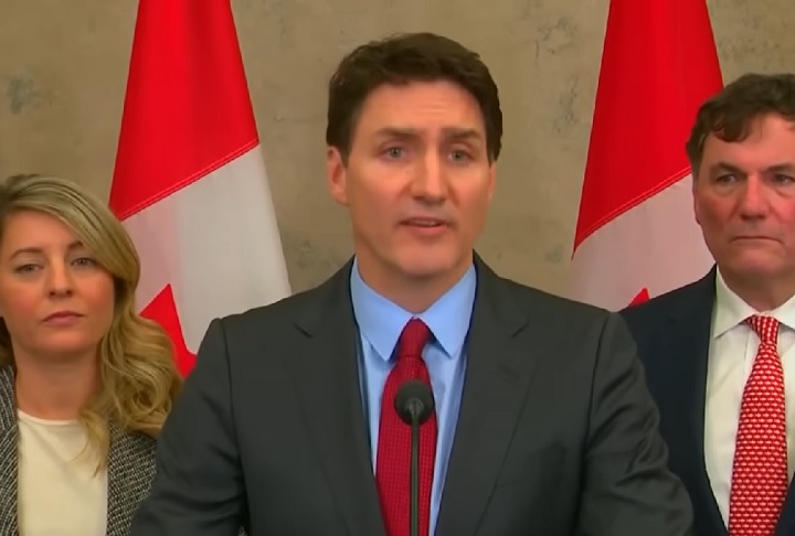 Trudeau também marcou presença na área VIP de um show da “The Lifetimes Tour”. A proximidade entre os dois chamou atenção dos fãs e da mídia. A relação, antes especulada, agora parece ganhar contornos mais sérios.