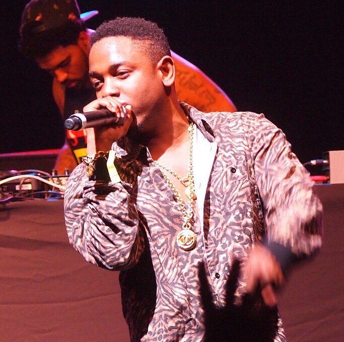 Lamar começou a fazer rap ainda adolescente, lançando sua primeira mixtape, 