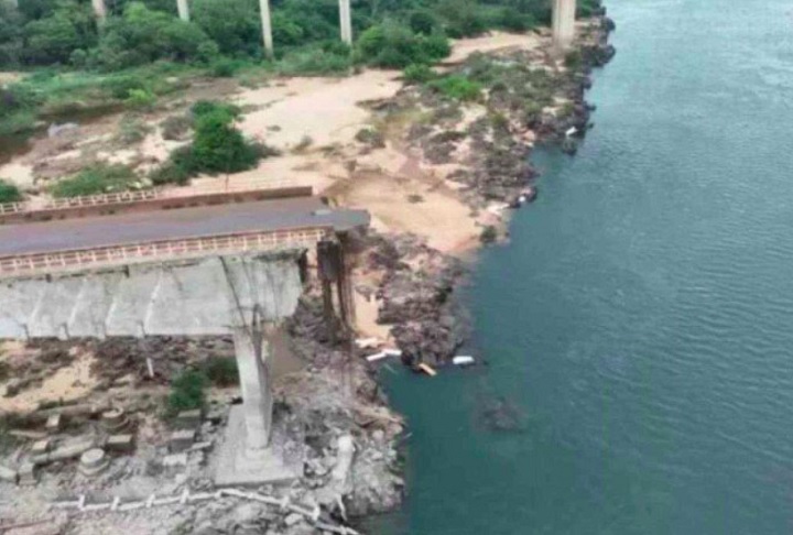 O colapso da ponte alterou significativamente a rotina e a economia das cidades que dependiam dessa ligação.