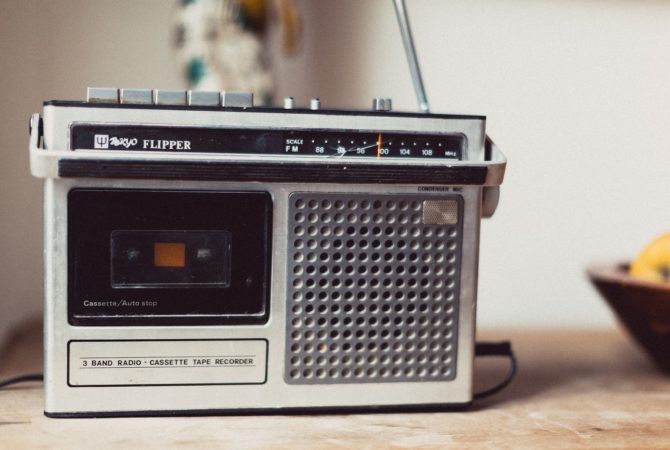 Nas ondas do Rádio: as ondas de som que atravessam gerações
