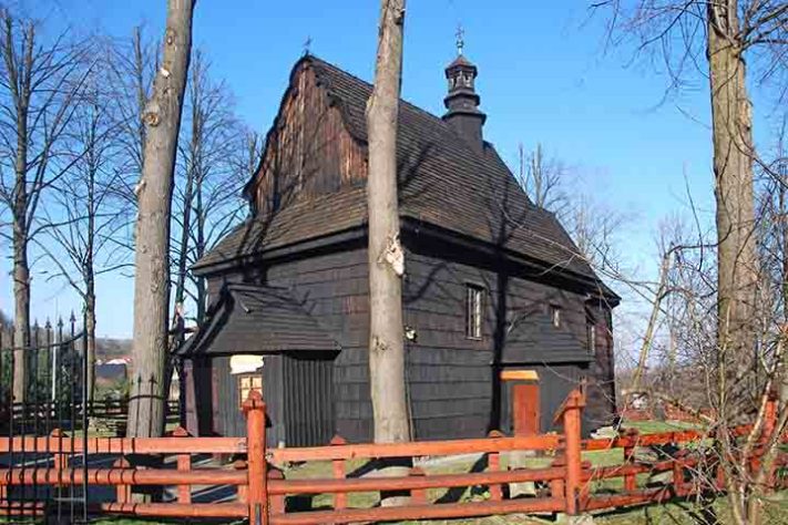 Szymbark, Polônia - Inusitado vilarejo polonês que tem casa invertida e maior piano do mundo