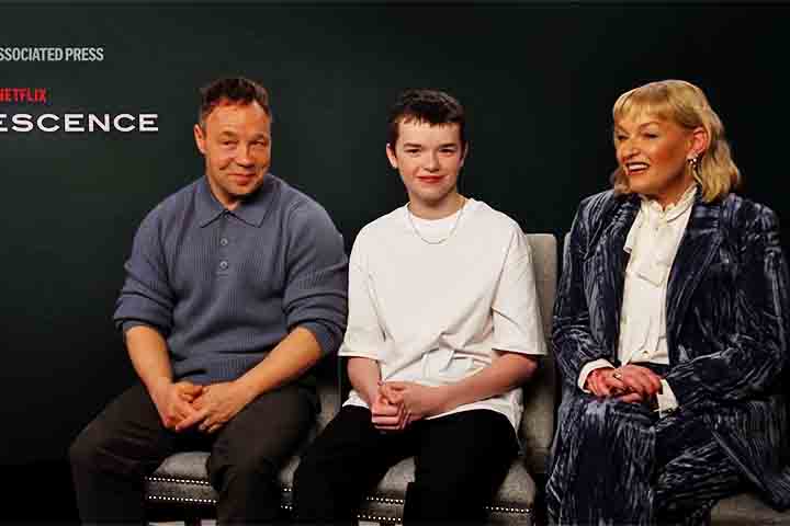 A nova produção promete consolidar ainda mais sua posição como uma das grandes promessas do cinema britânico. Apesar da ascensão meteórica na carreira, Cooper ainda se considera um jovem comum.- Reprodução de Youtube