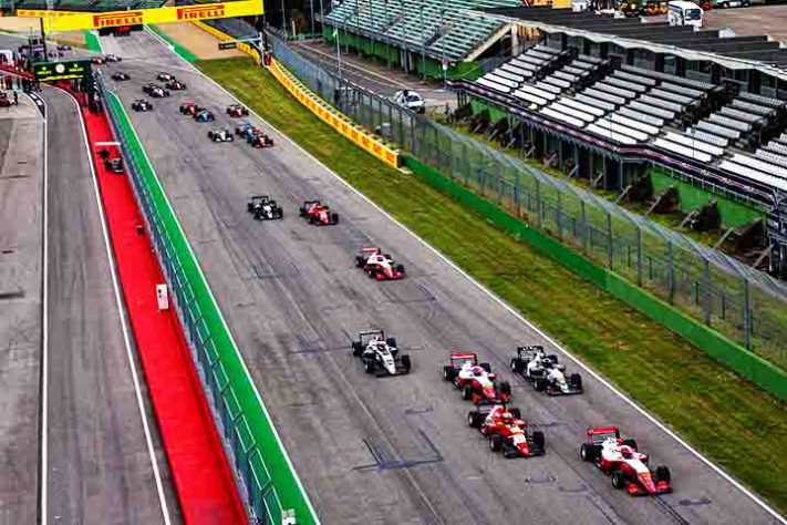 Autodromo Internazionale Enzo e Dino Ferrari - Imola cidade desenhada por Leonardo da Vinci - Flickr Sebastiaan Rozendaal