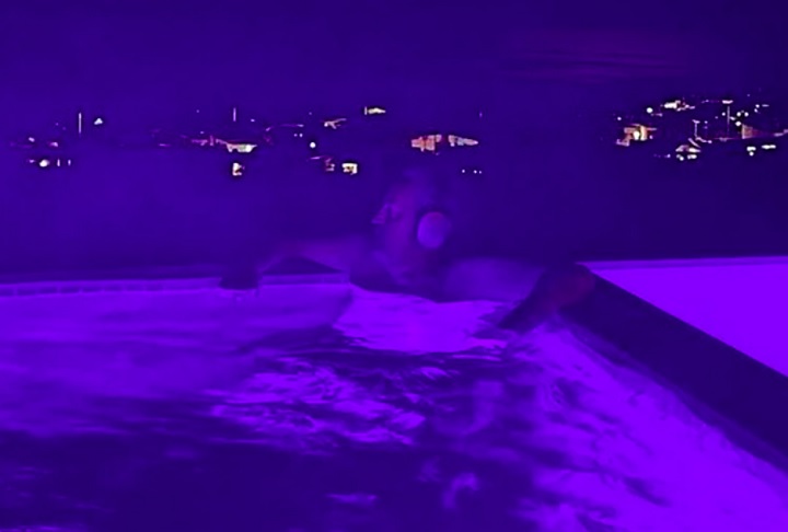 De acordo com o relatÃ³rio da autÃ³psia, ele sofreu uma overdose de cetamina, uma substÃ¢ncia usada como anestÃ©sico, e acabou se afogando em uma jacuzzi.