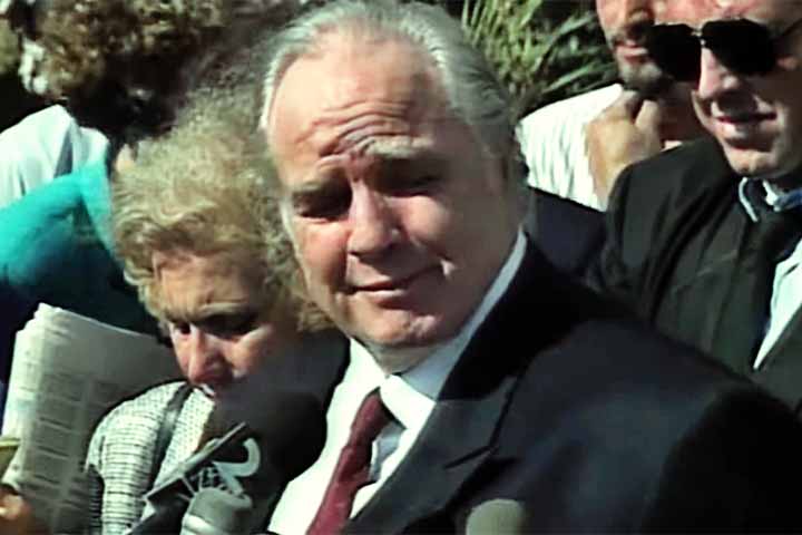 Nos anos 1980 e 1990, Brando reduziu suas aparições no cinema. Fez participações em "A Fórmula" (1980) e "Don Juan DeMarco" (1995), mas sua vida pessoal começou a ofuscar sua trajetória profissional.