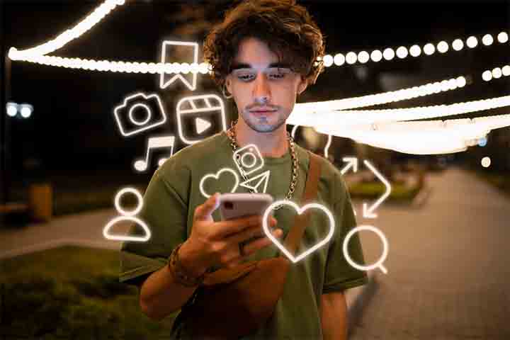 A série aborda temas polêmicos, como bullying, cultura "incel" e os perigos de fóruns obscuros da internet, trazendo uma discussão relevante sobre os desafios da adolescência moderna.- Imagem Freepik