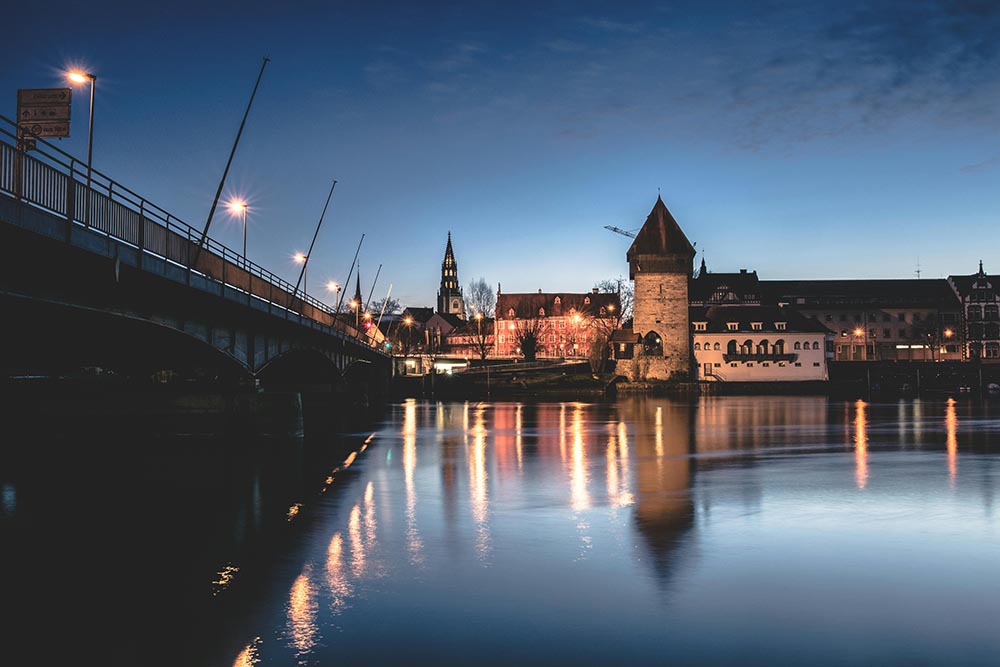 Konstanz (Alemanha) – Cidade às margens do Lago de Constança, com bela catedral e conexão com a Suíça.
