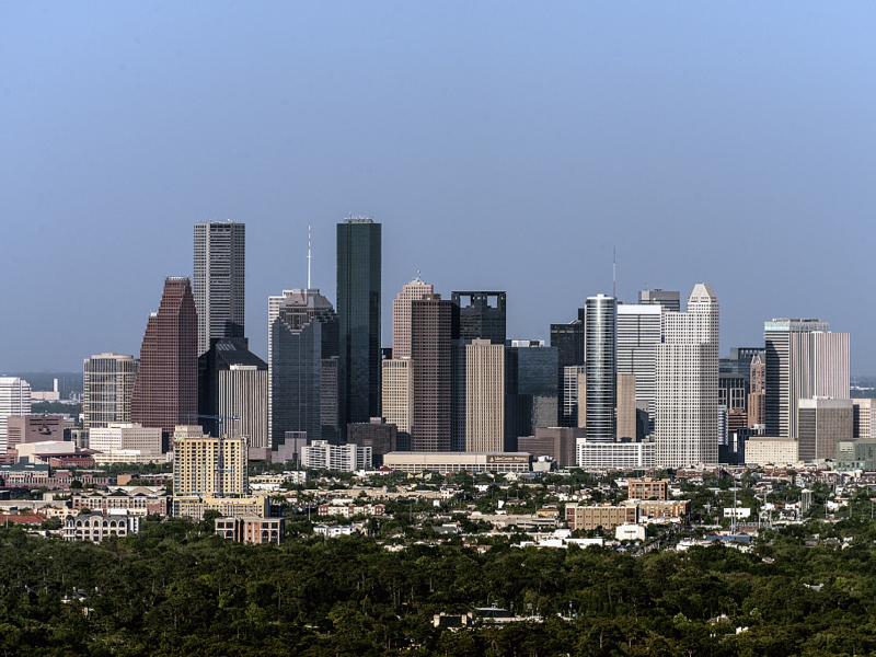 Houston (Texas) – 2.100.263 habitantes. Conhecida pelo Centro Espacial da NASA, Houston é um importante polo de pesquisa aeroespacial. O Museum District abriga diversas instituições culturais, incluindo o Museu de Belas Artes. O Parque Hermann oferece espaços verdes e o Zoológico de Houston. - Hippopx/Public Domain/Creative Commons 0