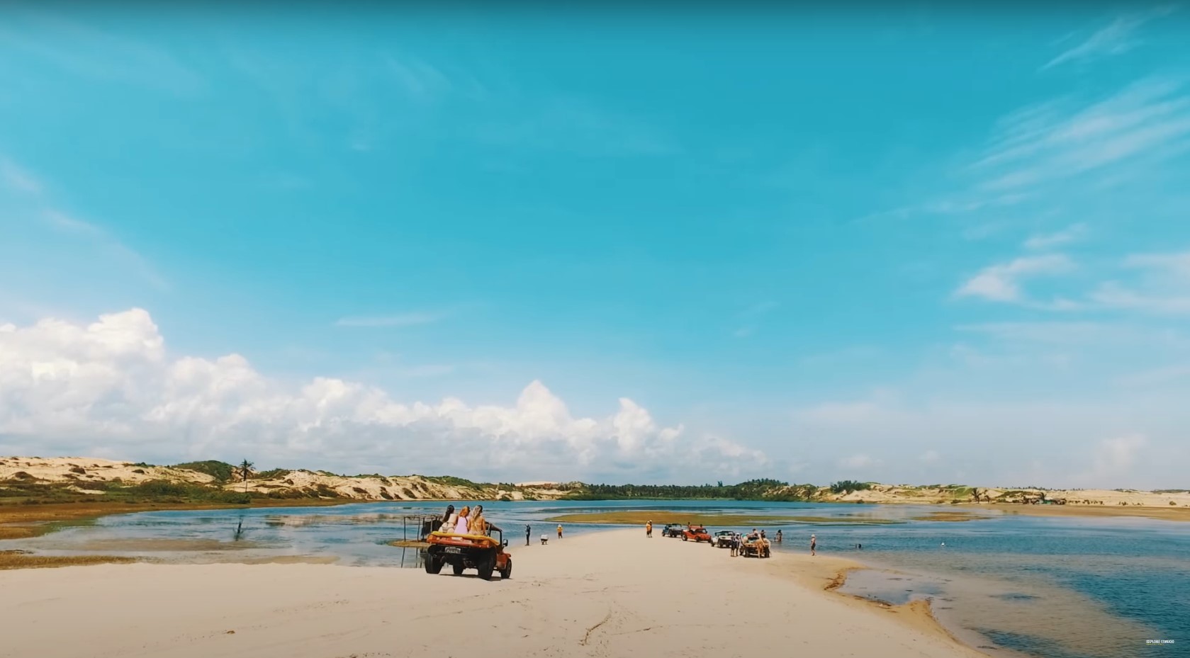 Praia da Lagoinha (CE): Localizada em Paraipaba, tem mar calmo e paisagem deslumbrante, sendo uma opção segura para crianças e banhistas inseguros.-Reprodução Youtube