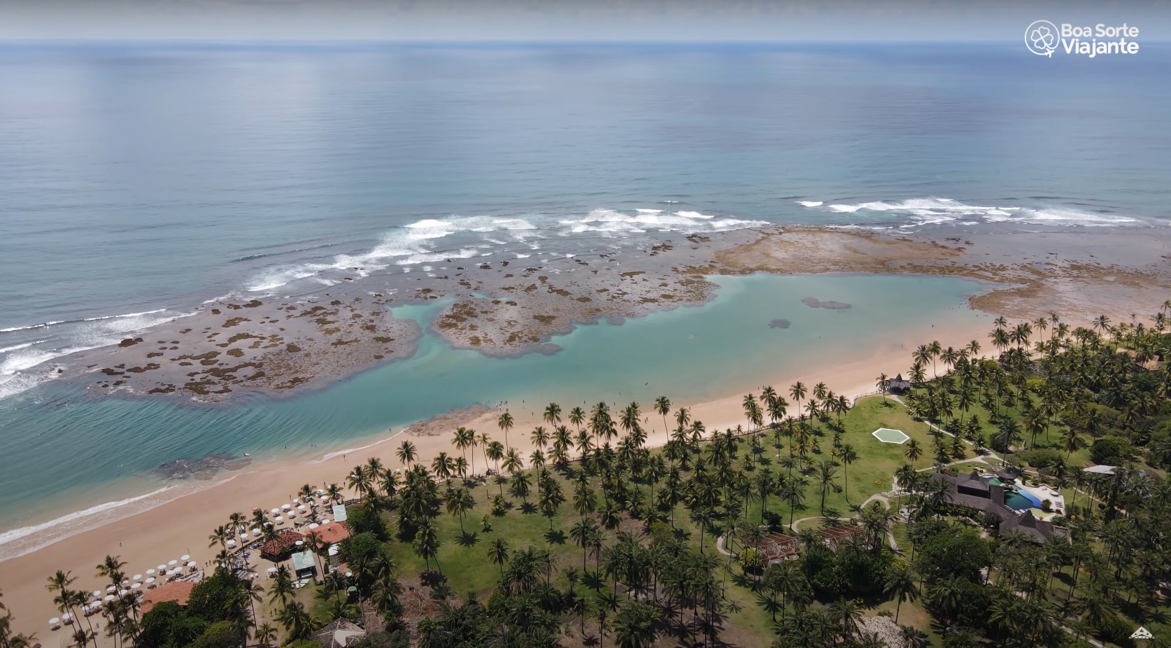 Praia de Taipu de Fora (BA): Situada na Península de Maraú, é famosa pelas piscinas naturais e águas mornas, excelente para crianças e mergulho.-Reprodução Youtube