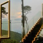 Montagem - Escada 'para o céu' chama a atenção nas redes e atrai curiosos no Ceará
