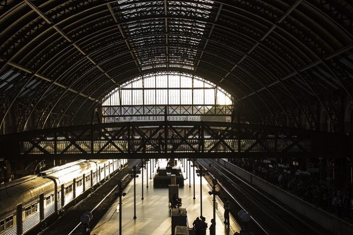 Estação de trem - foto NEUTRA
