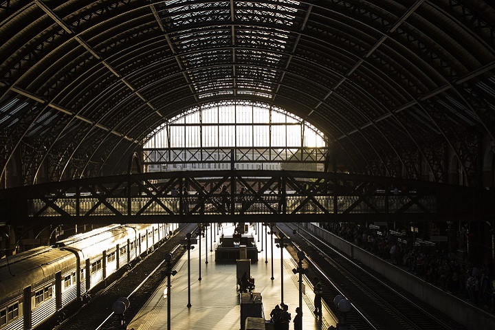 Por enquanto, a TAV Brasil planeja quatro estações para o trem-bala que ligará Rio e São Paulo, além de duas paradas intermediárias: uma em Volta Redonda (RJ) e outra em São José dos Campos (SP).-Alvaro Mecelis/Pixabay