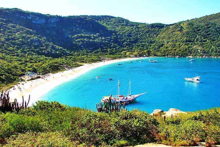 Como você pode ver, Arraial do Cabo é um destino que combina beleza natural, tranquilidade e uma boa dose de encanto em cada ponto visitado. A cidade oferece cenários de tirar o fôlego, águas cristalinas e praias entre as mais limpas do país. -  Flickr Joy Ride !