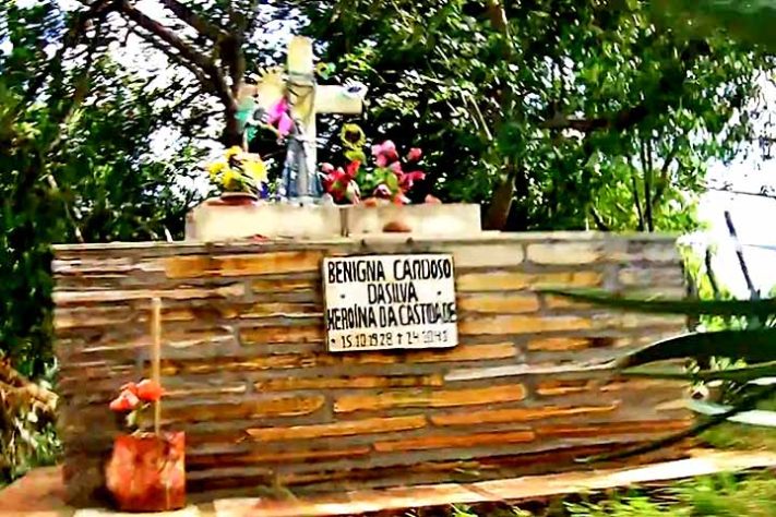 Estátuta da menina Benigna