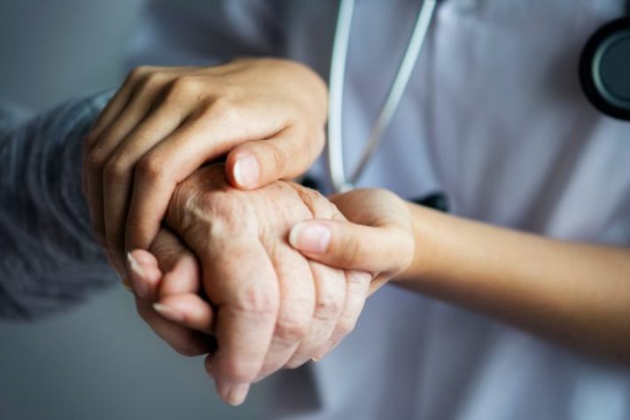 Paciente e médico - foto NEUTRA