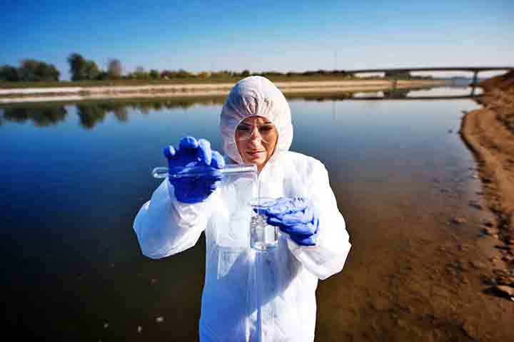As condiÃ§Ãµes de um lago (como a cor da Ã¡gua, presenÃ§a de algas, temperatura) sÃ£o Ã³timos indicadores da saÃºde ambiental de toda a regiÃ£o ao redor. Eles ajudam cientistas a entender o impacto das mudanÃ§as climÃ¡ticas e da aÃ§Ã£o humana.


