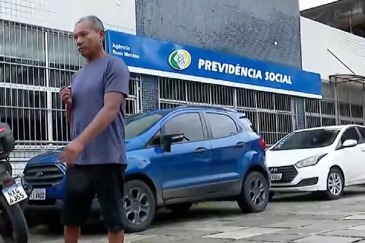 "A maioria dessas pessoas não tinha autorizado esses descontos, que eram em sua maioria fraudados, em função de falsificação de assinaturas", comentou o ministro da CGU.