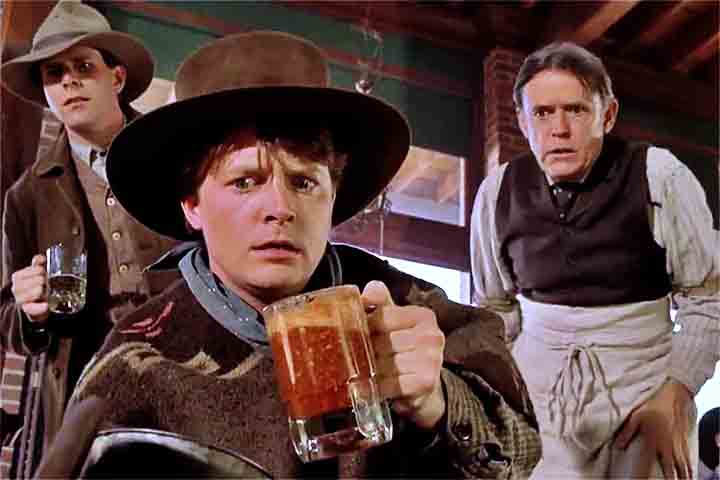 Já em "De Volta para o Futuro: Parte III" (1990), a saga leva Marty McFly ao Velho Oeste de 1885 para salvar o Dr. Brown, que corre perigo na época. No papel de um "estranho do futuro" tentando se adaptar à vida no século XIX, Fox entrega mais uma performance carismática, equilibrando ação e comédia.
