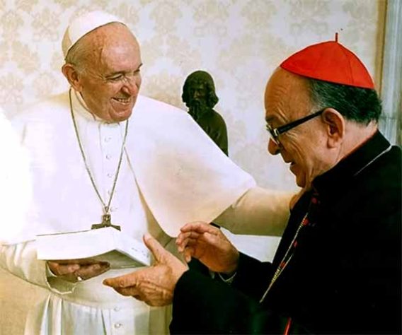 Cardeais brasileiros que participam do conclave 