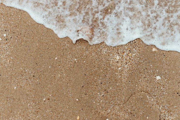 Areia de praia - foto NEUTRA