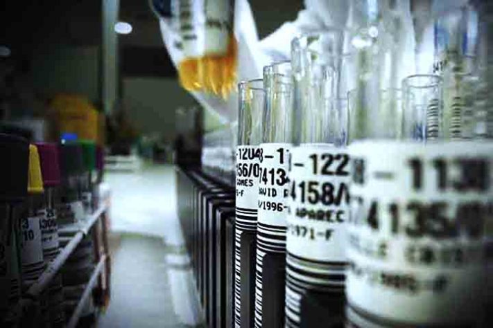 Tumor raro altera cor de pele de jovem cearense