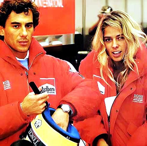 As imagens mostram Galisteu definindo o relacionamento com Senna — que durou um ano e meio — como 