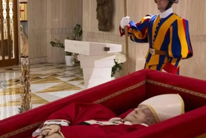 Guarda Suíça: conheça a origem e as funções do corpo de segurança que protege o Papa