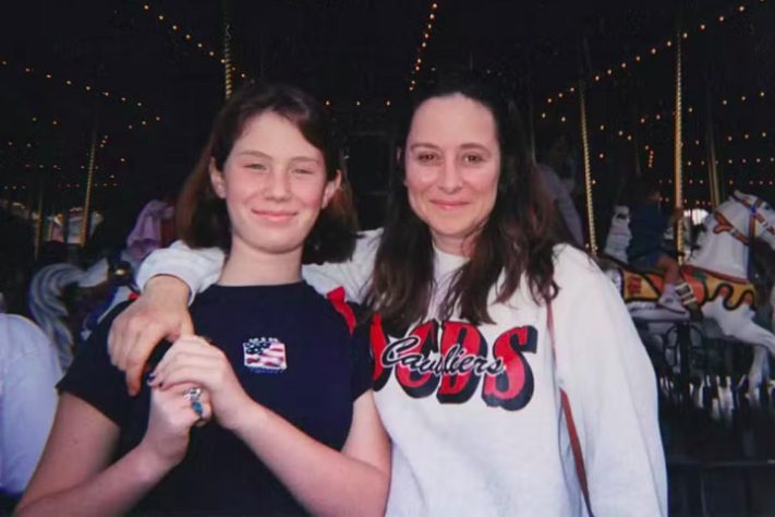 Elizabeth Hanks 