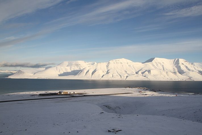 Aeroporto de Svalbard, Noruega