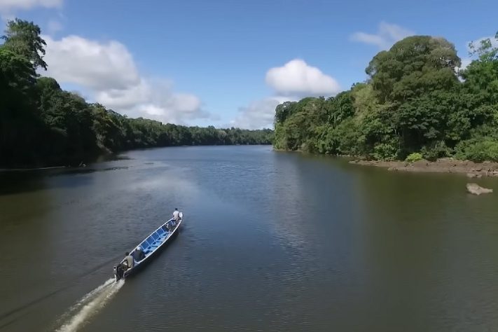 Rio Wayambo, Suriname