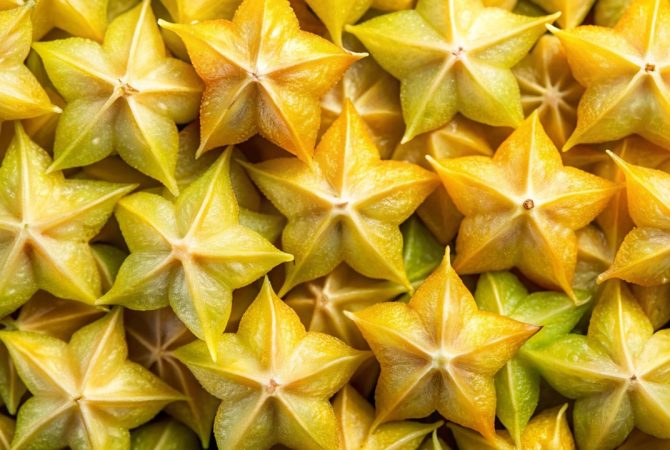 Carambola, a ‘Fruta-estrela’, nutre e hidrata, mas tem contraindicações; entenda