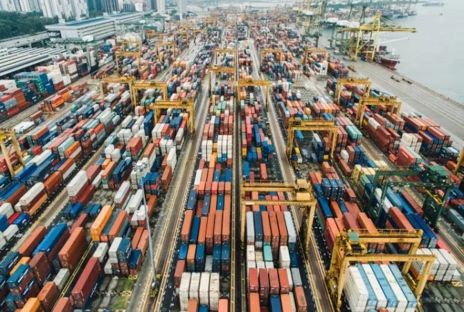 Comércio internacional: saiba o que o Brasil mais importou e exportou em 2024