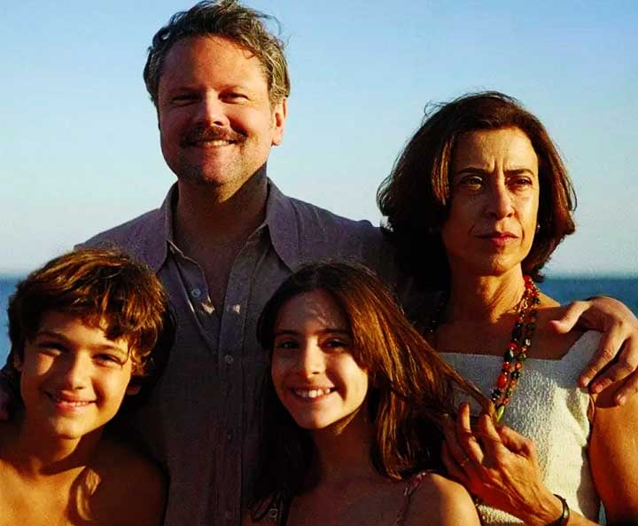 <p>A direção de fotografia será de Pedro Sotero, parceiro frequente de Kleber Mendonça Filho e responsável pela estética de Bacurau e Aquarius. O figurino é de Cláudia Kopke, que trabalhou em Ainda Estou Aqui, de Walter Salles, vencedor do Oscar de Melhor Filme Internacional em 2025.</p>
