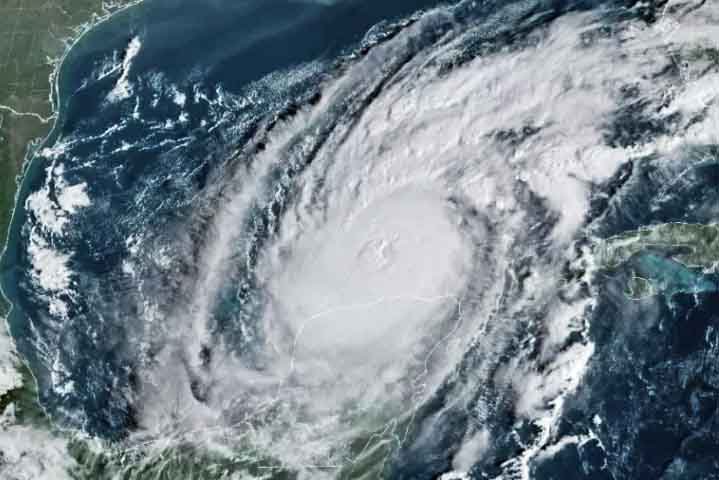 Recentemente, a chegada do Furacão Milton nos Estados Unidos - Tornado, tufão, tormenta, furacão ou ciclone - Divulgação NOAA