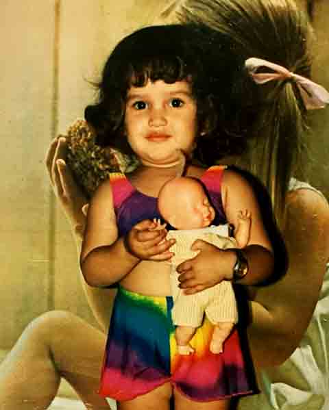 Juliette Freire Feitosa nasceu em 3 de dezembro de 1989, em Campina Grande, Paraíba. Filha de cabeleireira e mecânico, ajudava a mãe no salão de beleza e demonstrava interesse por música e artes. 