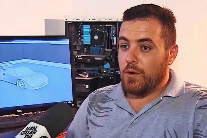 Homem constrói réplica de Ferrari, anuncia online, e é processado por plágio pela marca