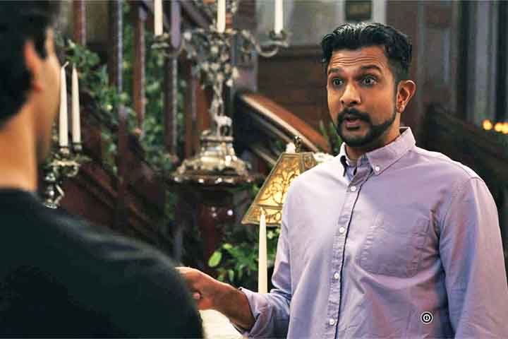 A série, além de ser uma comédia sobre fantasmas, serve como um lembrete de que até as almas perdidas podem encontrar um lugar para chamar de lar. Ainda que esteja esteja cheio de paredes rangendo.