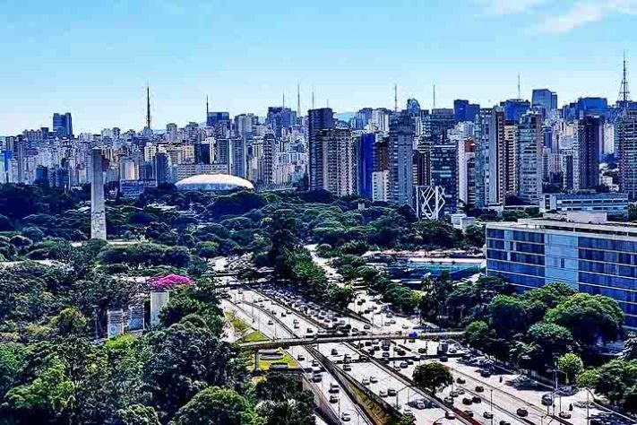 Ibirapuera, São Paulo - Os 10 bairros mais valorizados do Brasil - Daniel Whistler/Wikimédia Commons
