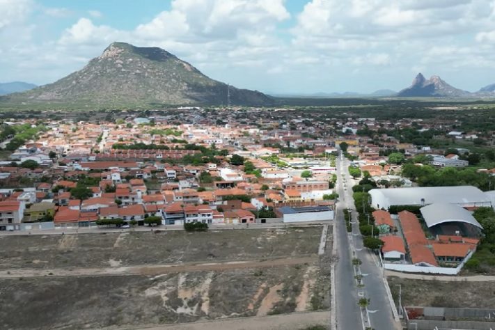 Iraçatuba, Ceará