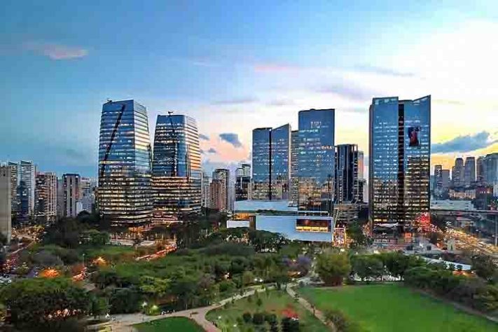 Vila Olímpia, São Paulo - Os 10 bairros mais valorizados do Brasil - Hesteriana/Wikimédia Commons