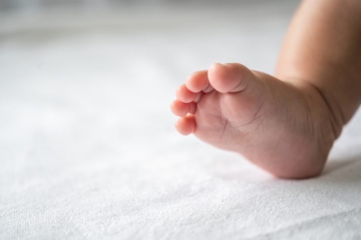 Pés de bebê