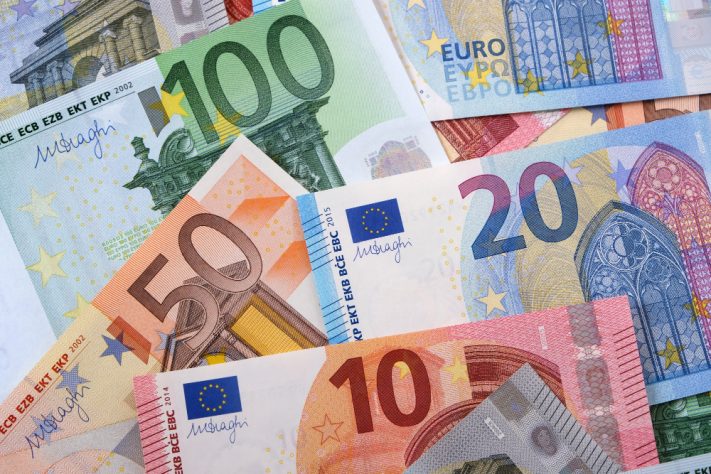 Dinheiro - Euros