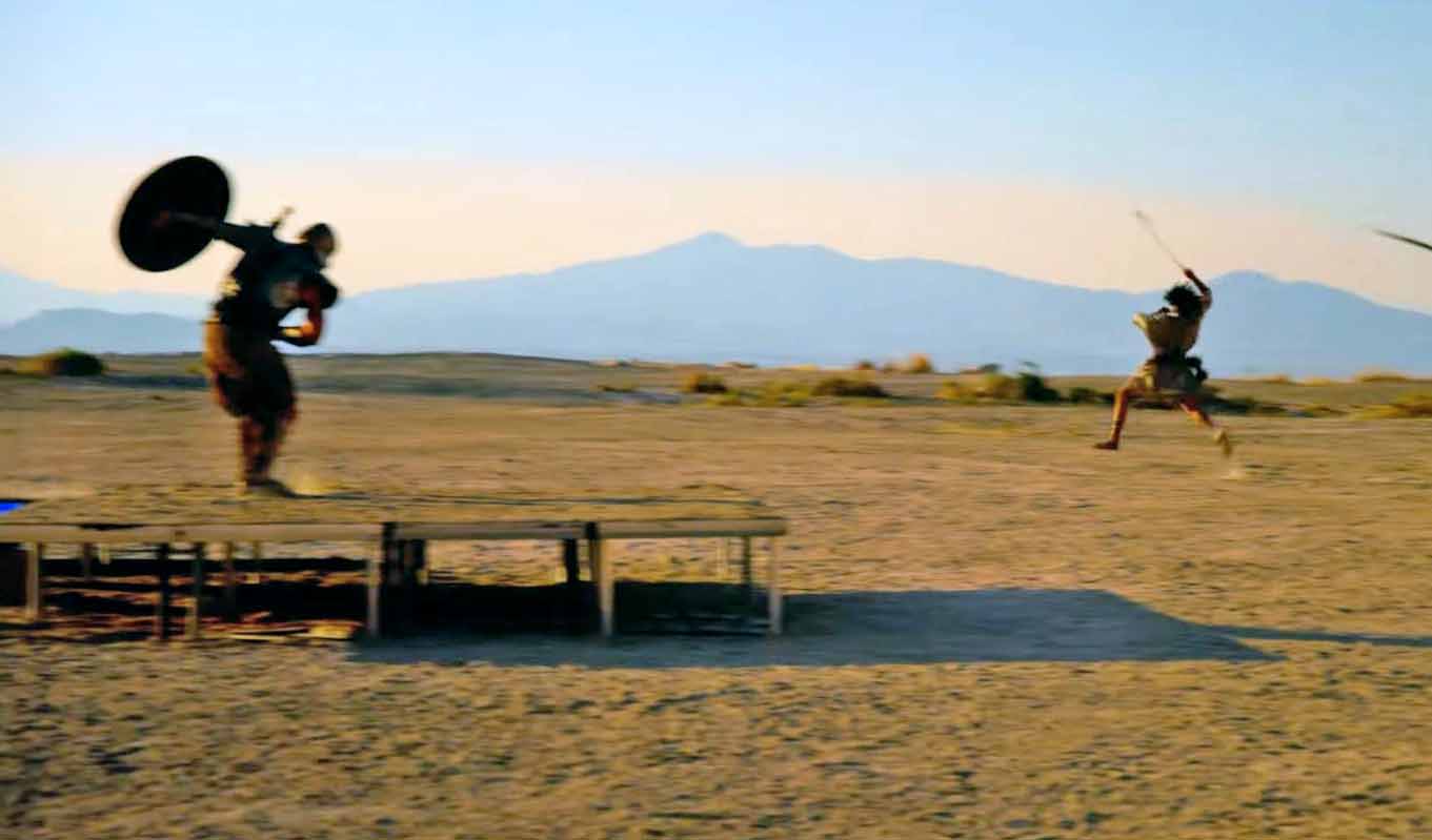 Esse cuidado com a estética reflete o investimento e o comprometimento dos criadores em oferecer uma experiência imersiva - algo que fica evidente desde os primeiros episódios.