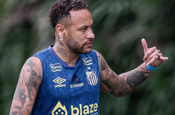 Neymar vai viajar com o Santos para Maceió e pode voltar contra o CRB